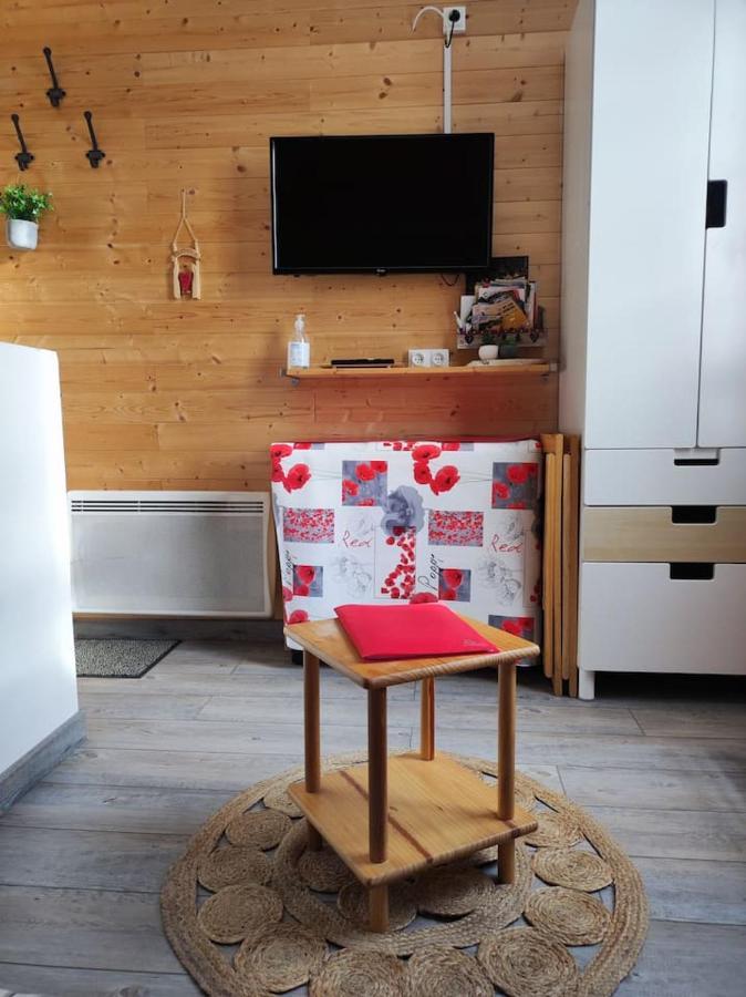 Ferienwohnung Le Petit Nid Rouge Ustou Exterior foto